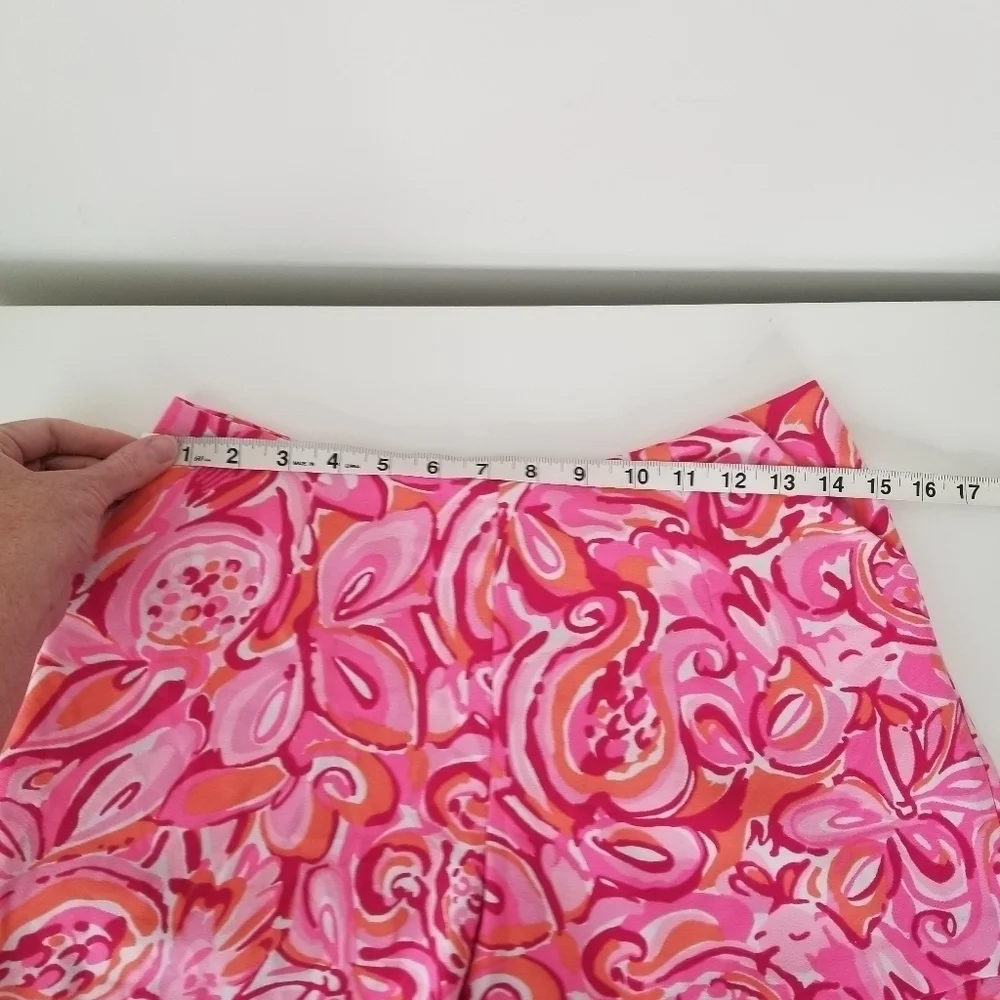 Lilly Pulitzer Ivy Short Pink Pout Mango Print Size 2 Floral Paisley